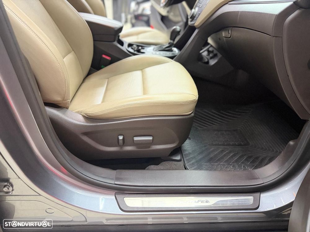 Hyundai Santa Fe 2.2 CRDi Premium 4WD Aut. - 25
