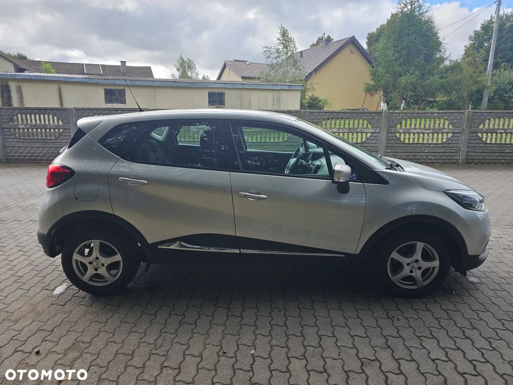 Renault Captur 0.9 Energy TCe Life EU6 - 19