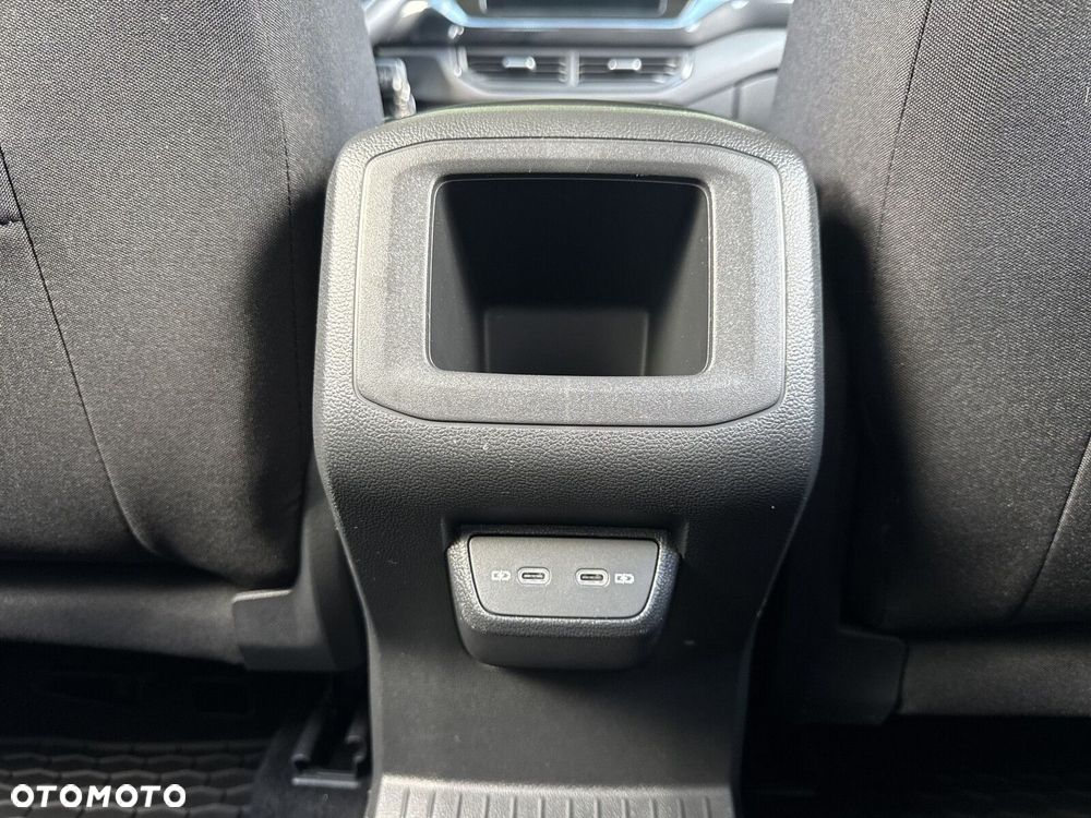 Volkswagen T-Cross - 15