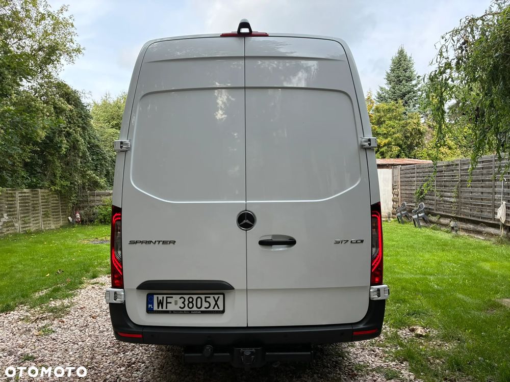 Mercedes-Benz Sprinter 317 Maxi Zabudowa Warsztatowa Najazd Składany Pneumatyka 170KM SALON PL Lampy LED Model 2023 - 18