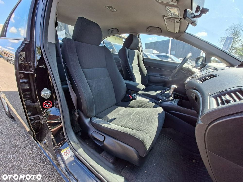 Honda Civic 1.8 Comfort - 21