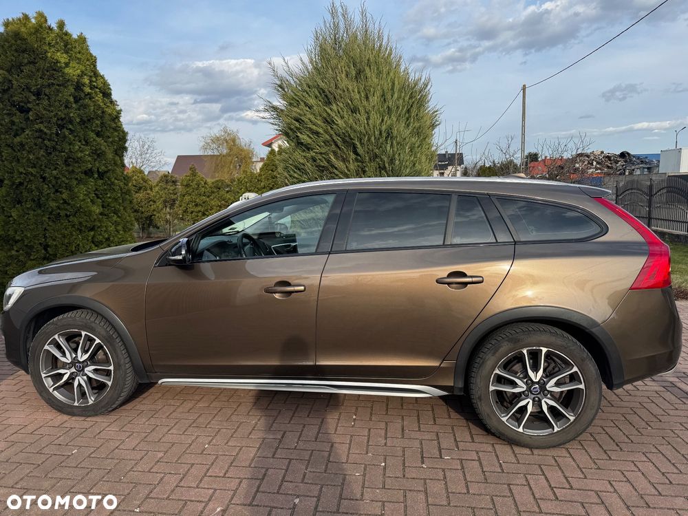 Volvo V60 D3 Drive-E Momentum - 9