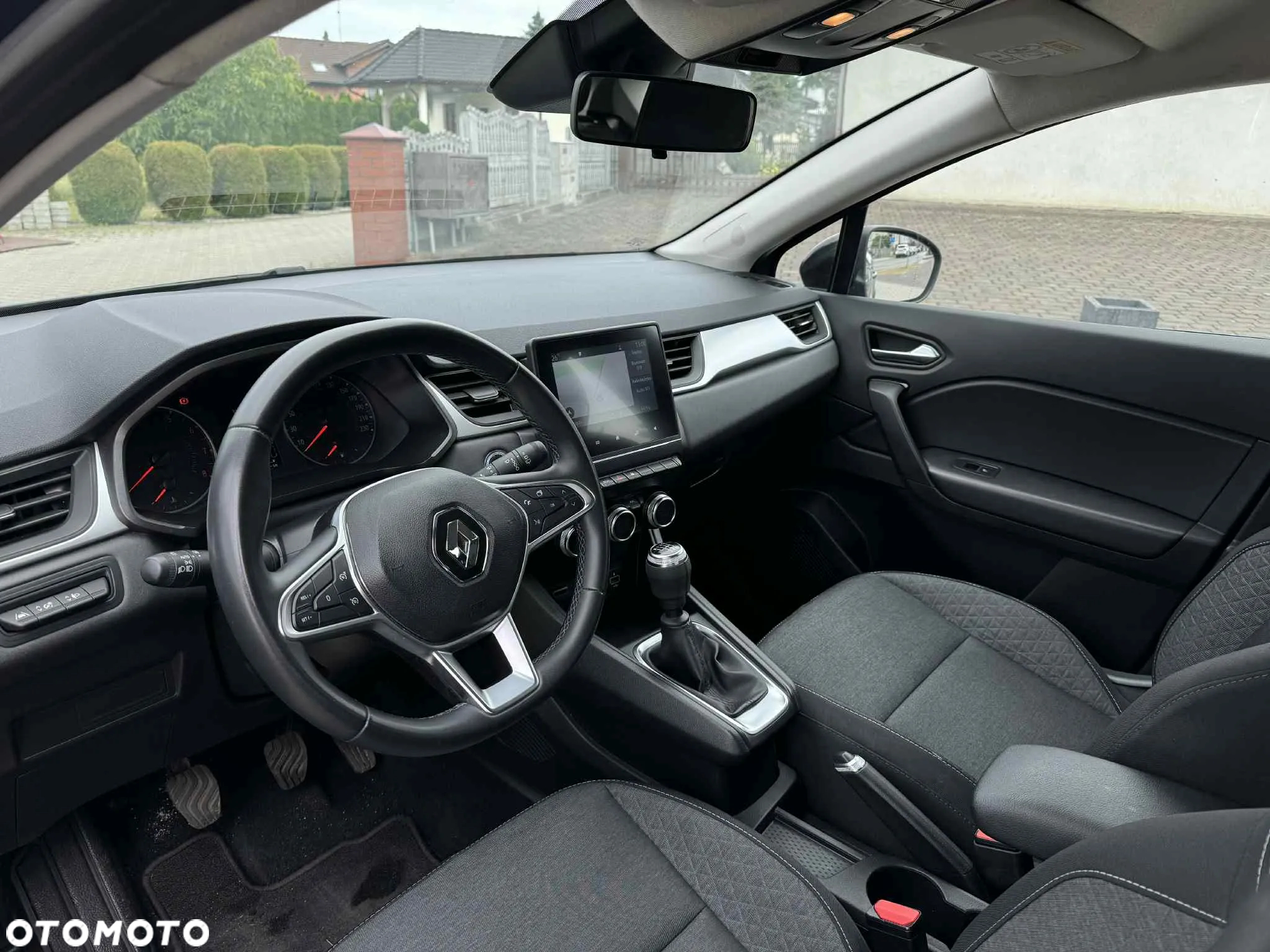 Renault Captur - 9