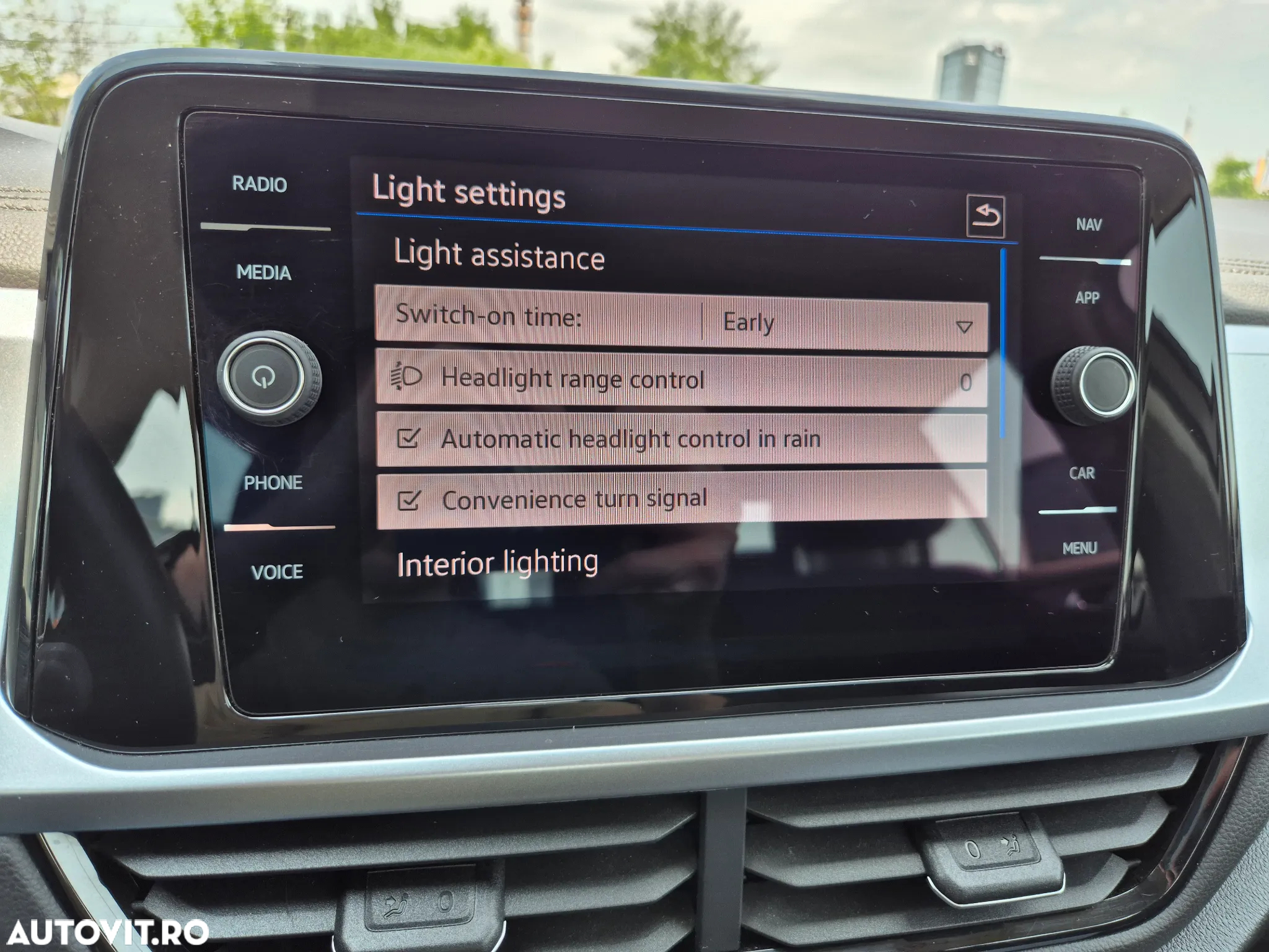 Volkswagen T-ROC 1.0 TSI Life - 23