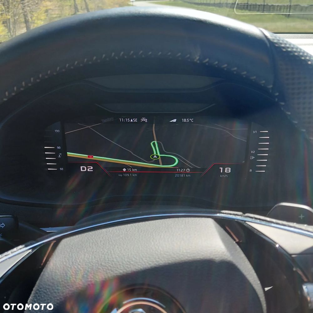 Skoda Karoq 1.5 TSI ACT Sportline DSG - 30