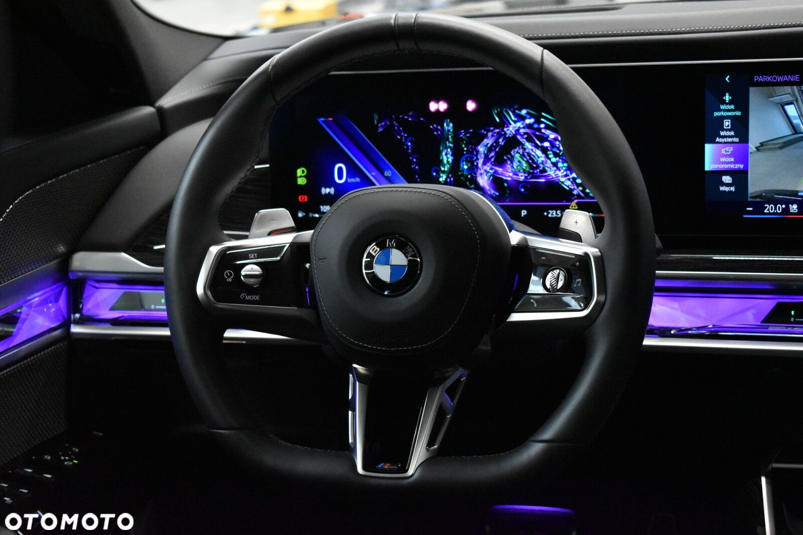 BMW Seria 7 - 12