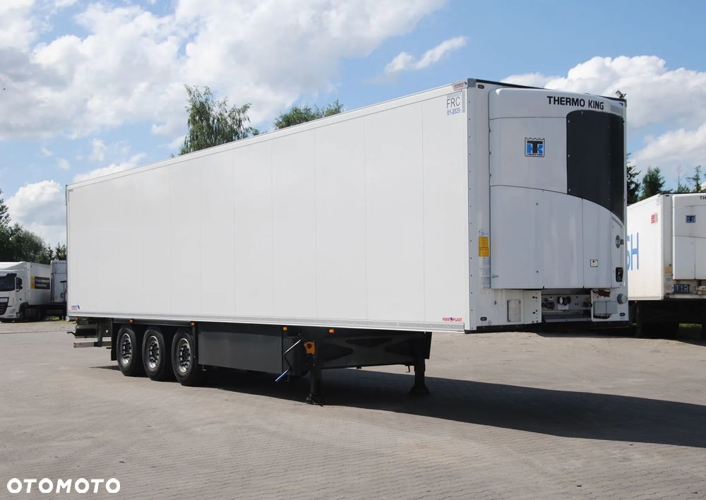 Schmitz Cargobull Doppelstock, Thermo King