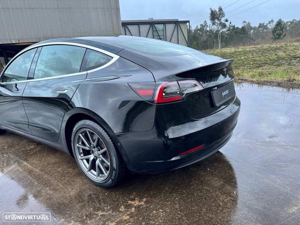 Tesla Model 3 Standard Range Plus RWD - 18