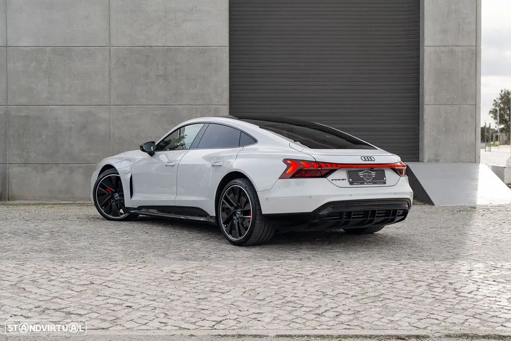 Audi e-tron GT quattro - 2