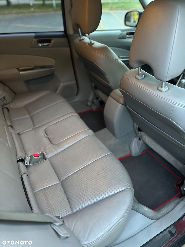 Subaru Forester 2.5 XT Sports - 12