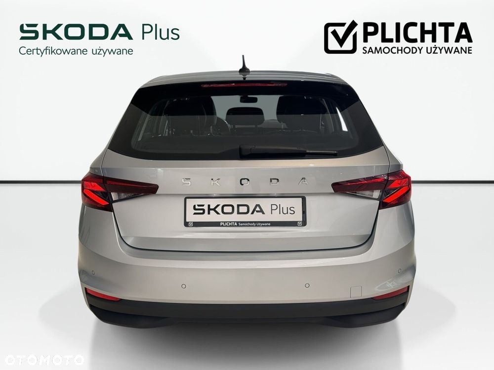Skoda Fabia 1.0 Essence - 7