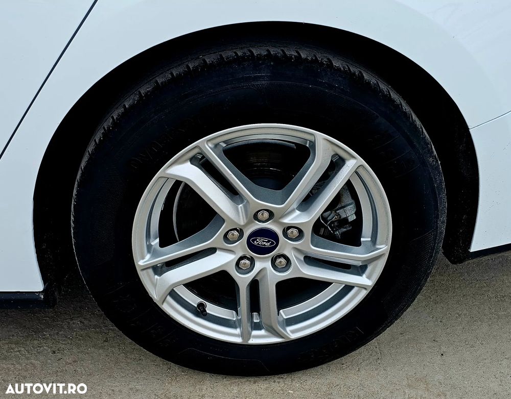 Ford Focus 1.5 EcoBlue Active Business - 12