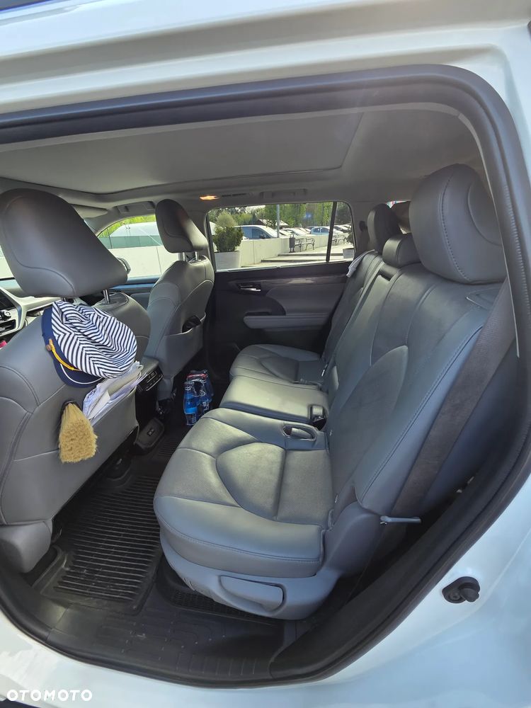 Toyota Highlander 2.5 Hybrid Executive - 7