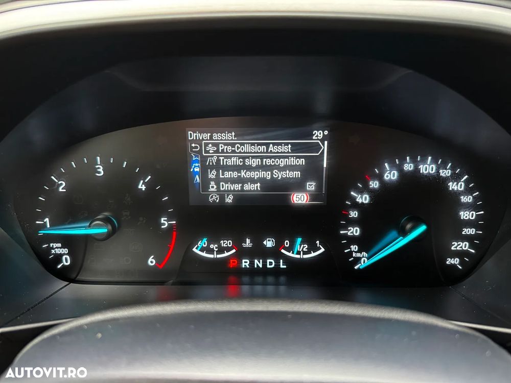 Ford Focus 2.0 EcoBlue Titanium Business - 13