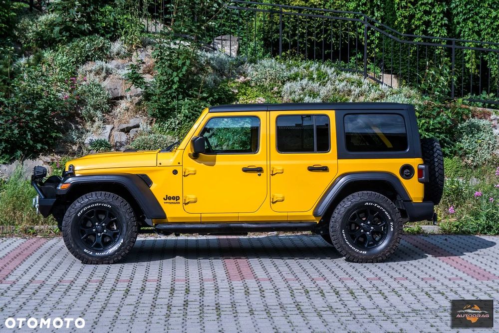 Jeep Wrangler - 5