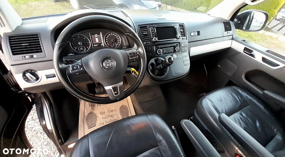 Volkswagen Caravelle - 6