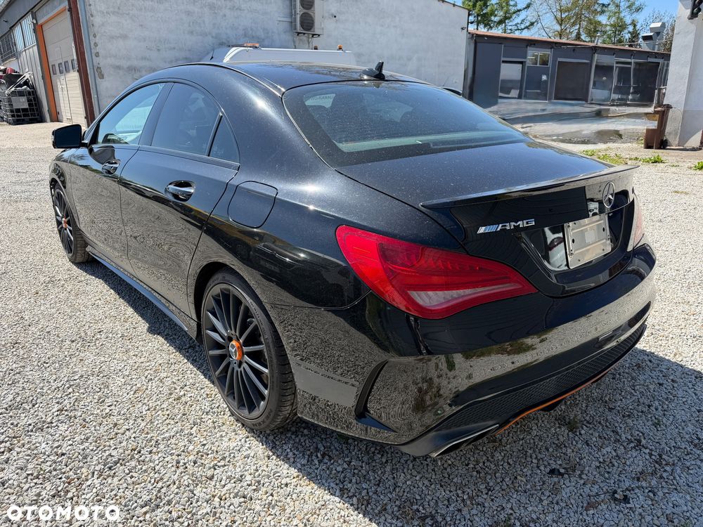 Mercedes-Benz CLA AMG 45 4Matic 7G-DCT Orange Art Edition - 5