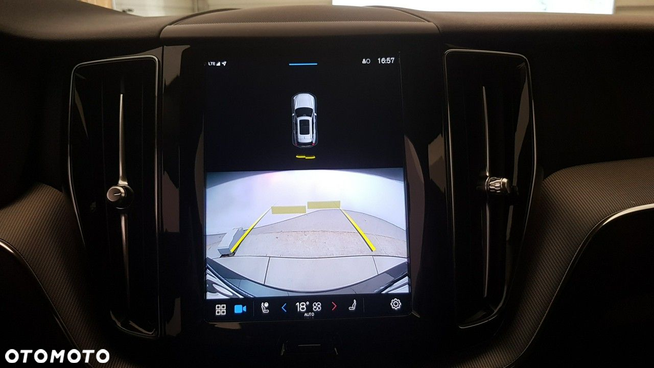 Volvo XC 60 - 26