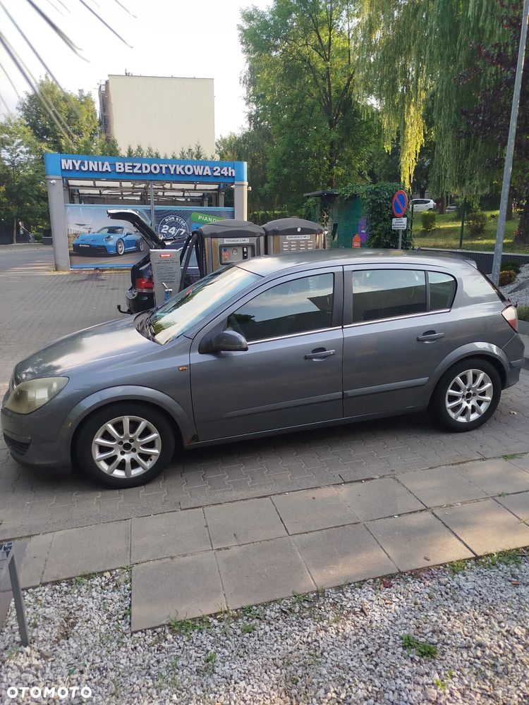 Opel Astra 1.6 Enjoy - 9