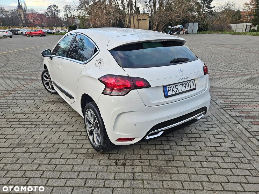 Citroën DS4 VTi 120 Urban Show - 31