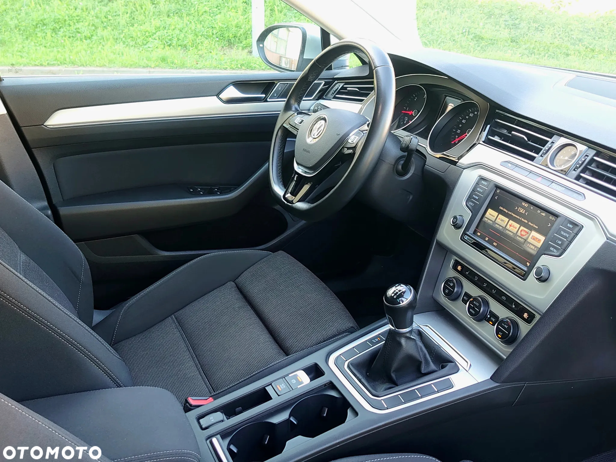 Volkswagen Passat Variant 2.0 TDI (BlueMotion Technology) Comfortline - 30