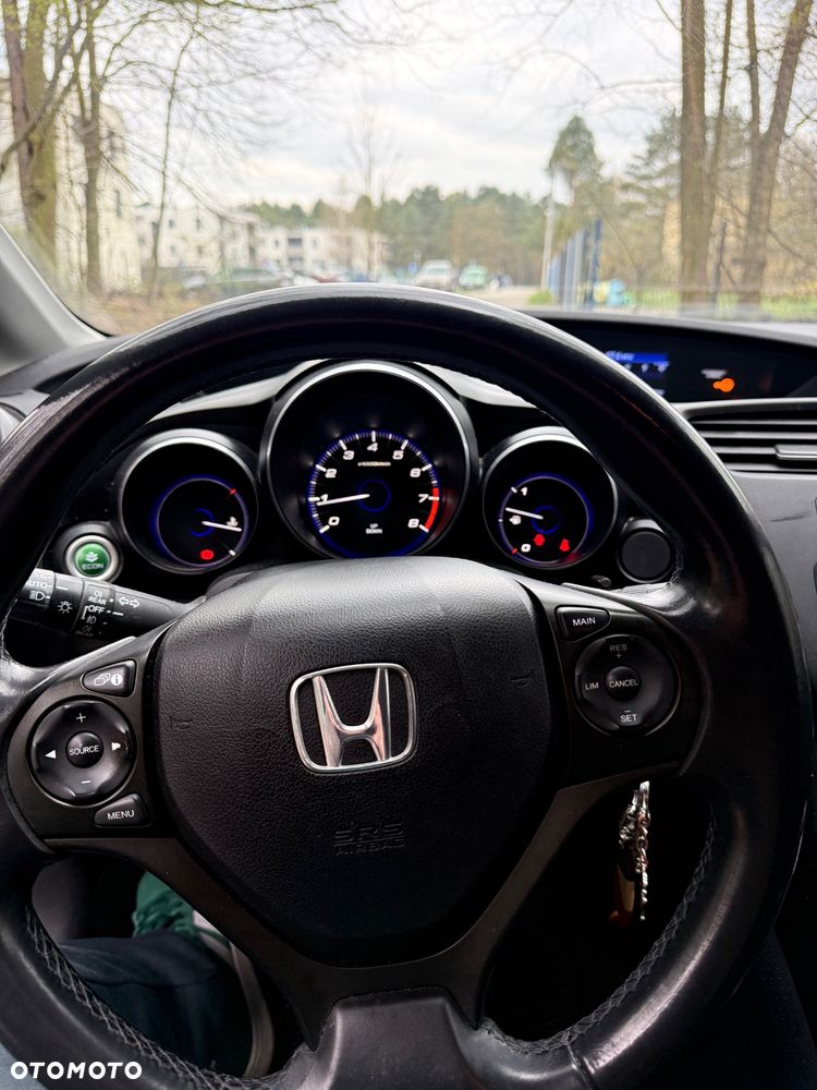Honda Civic 1.8 Executive - 13