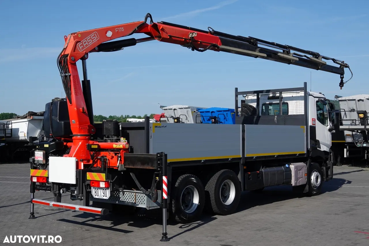 Renault C 380 / 6X4 / TRANSMISIE 6,4 M / + HDS FASSI F175A / CAPACITATE MAX DE RIDARE 7.535 KG / PRELUNGIE 12,3 M / ROTATOR / RADIO COMANDĂ / PNEURI 100% / IMPORTAT - 5