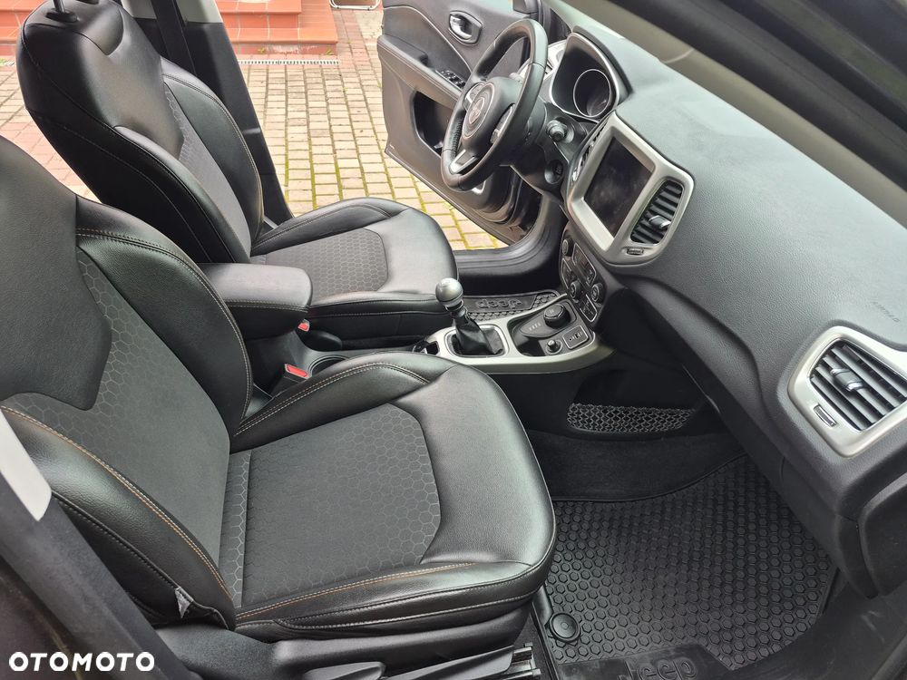 Jeep Compass 2.0 MultiJet Active Drive Longitude - 10