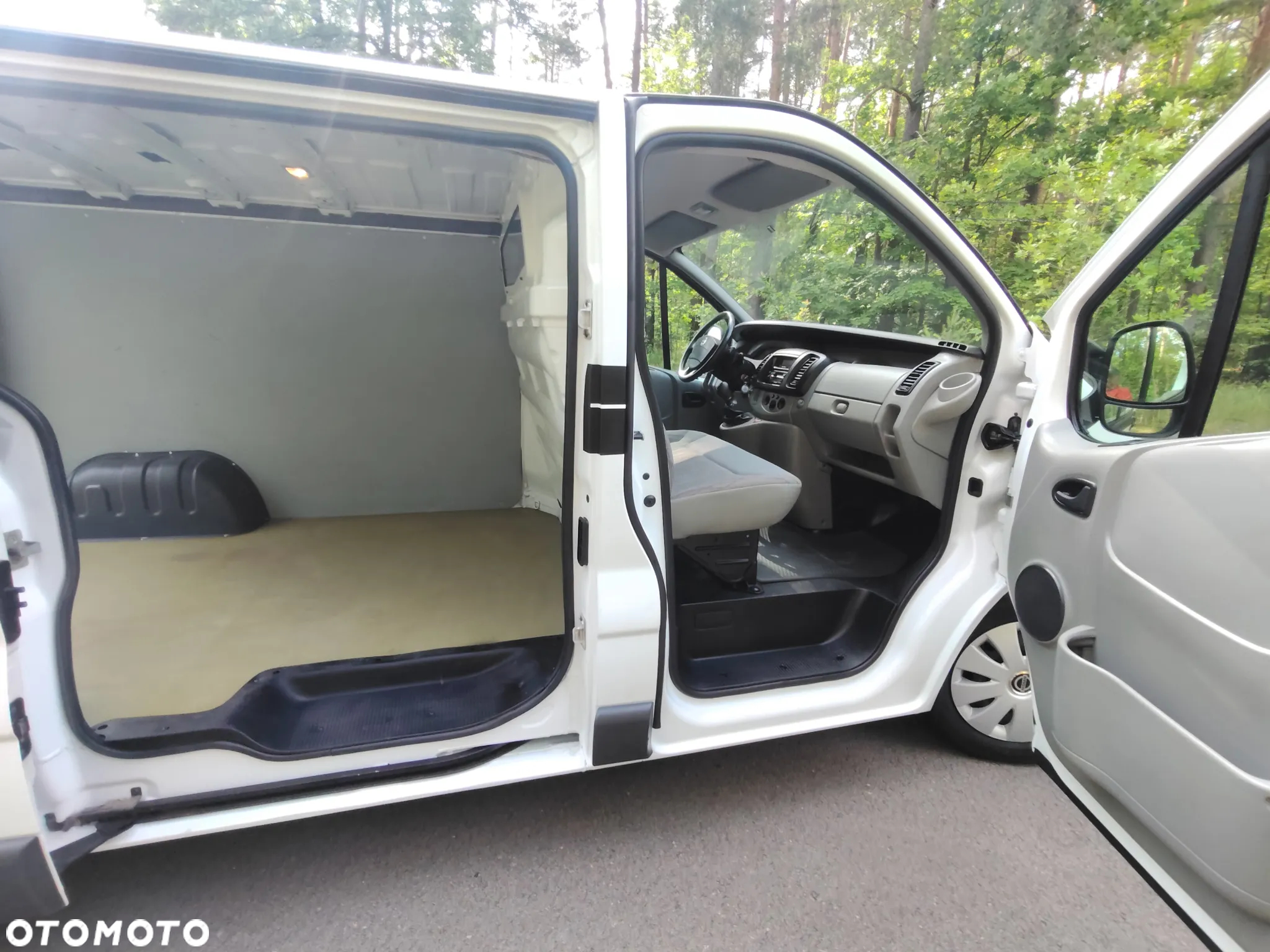 Renault Trafic - 27