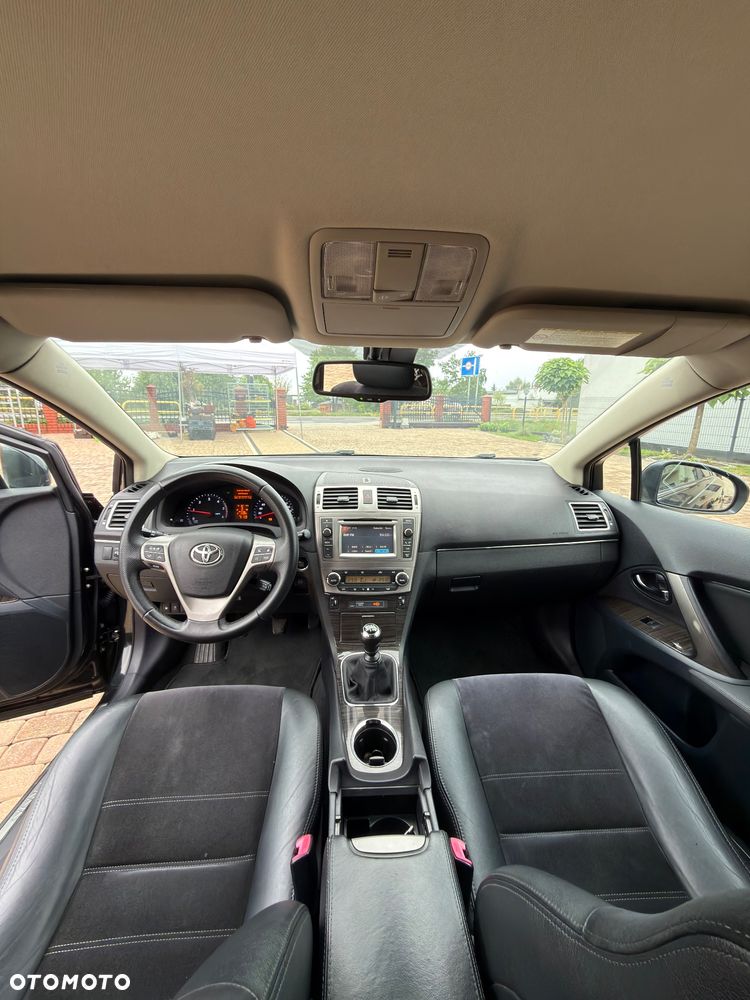 Toyota Avensis 2.0 D-4D Premium - 5