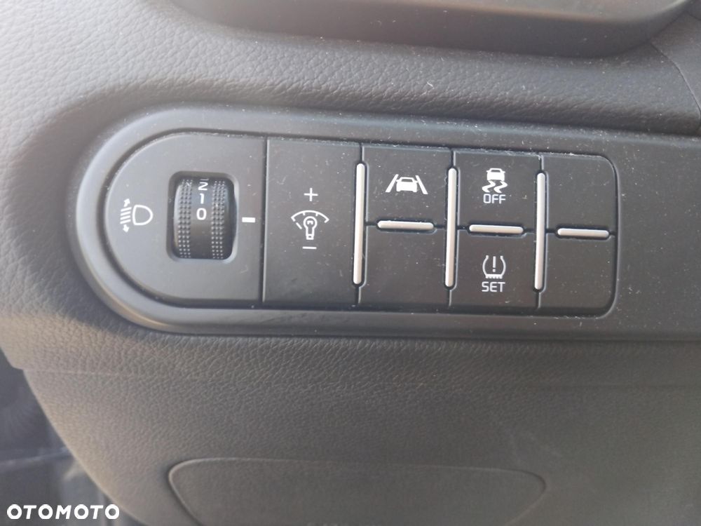 Kia XCeed 1.5 T-GDI M DCT - 20