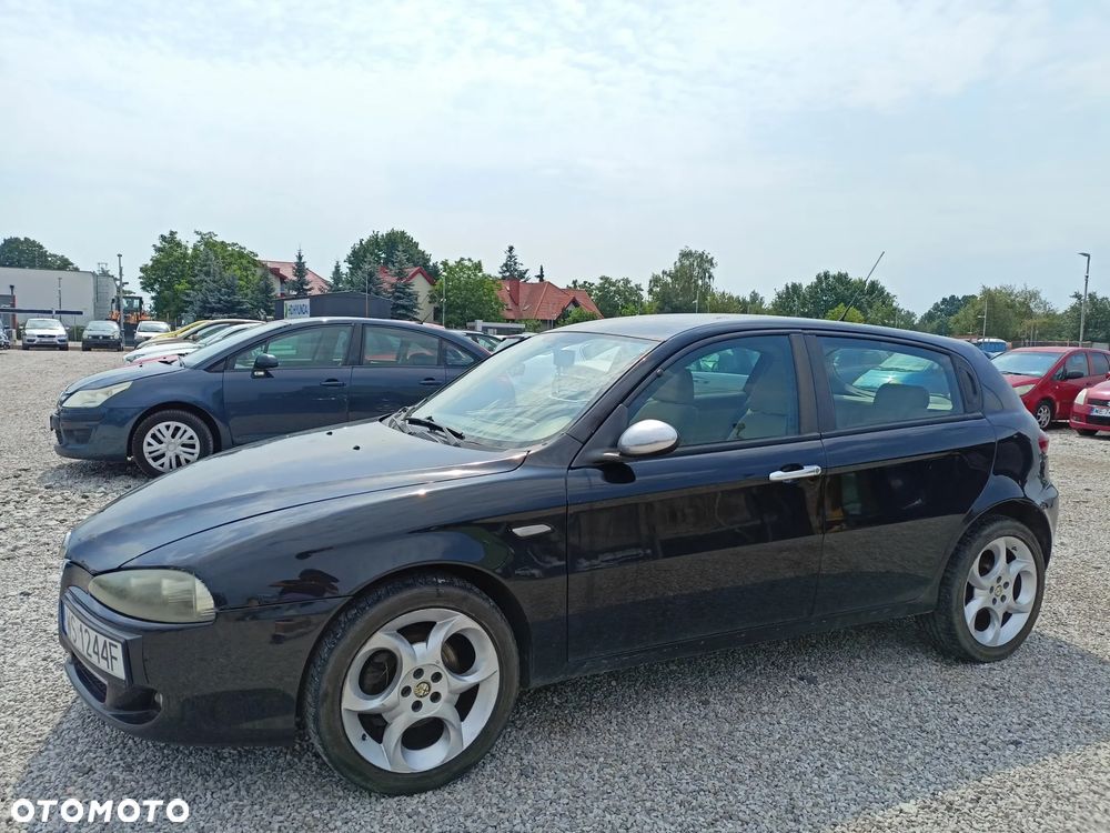 Alfa Romeo 147 - 1