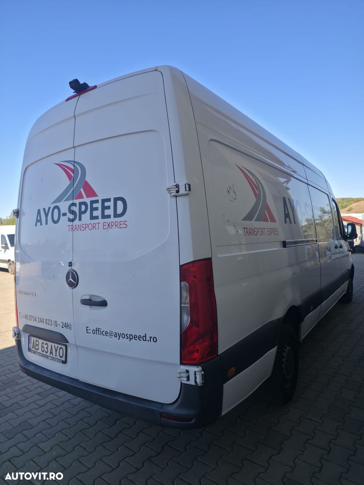 Mercedes-Benz Sprinter - 3