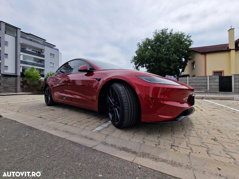 Tesla Model 3 Langstreckenbatterie Allradantrieb Dual Motor Performance - 3