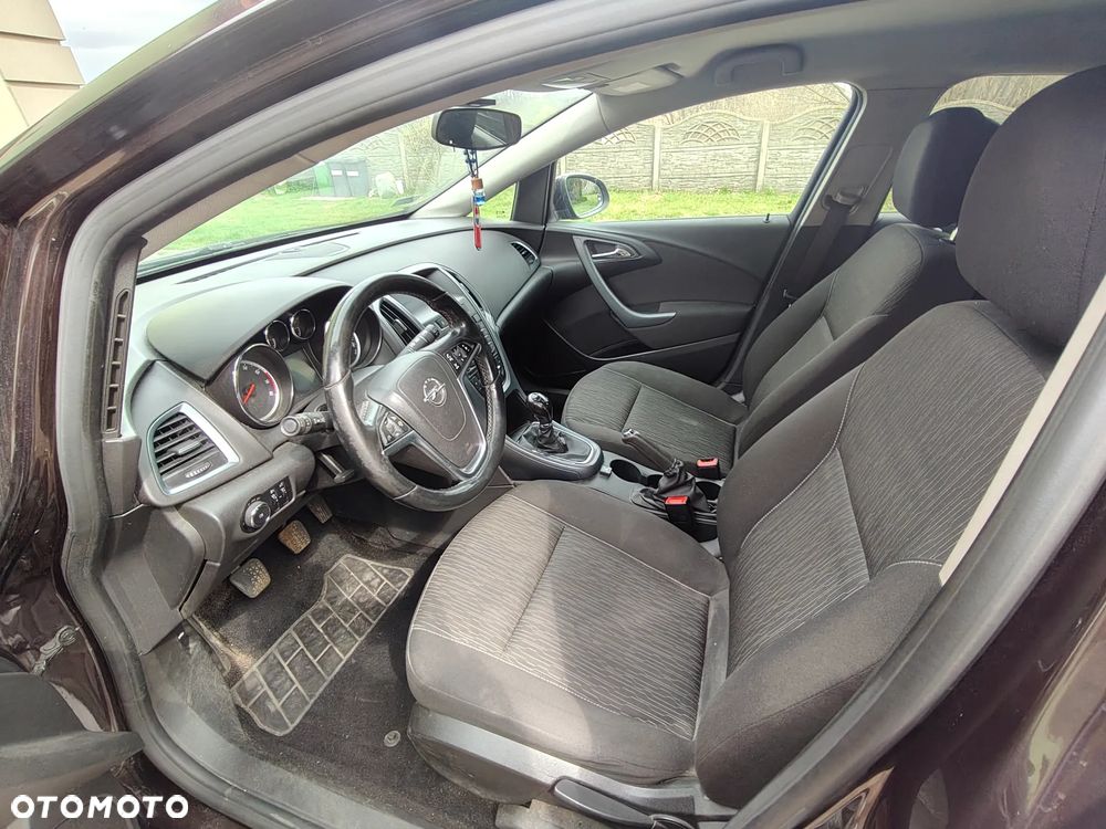 Opel Astra 1.6 Enjoy - 10