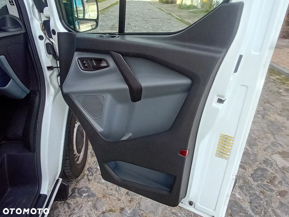 Ford Transit Custom - 24