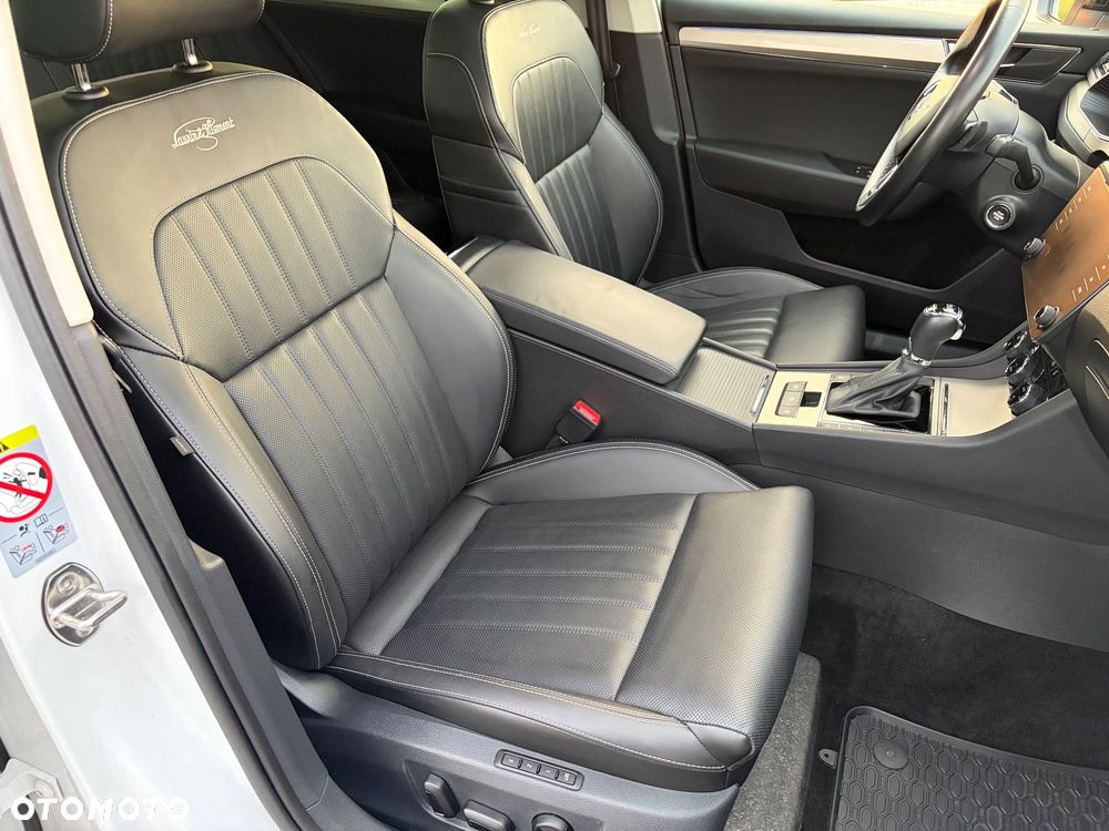 Skoda Superb 1.4 TSI Plug-In Hybrid L&K DSG - 11