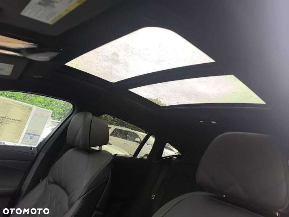 BMW X6 - 12