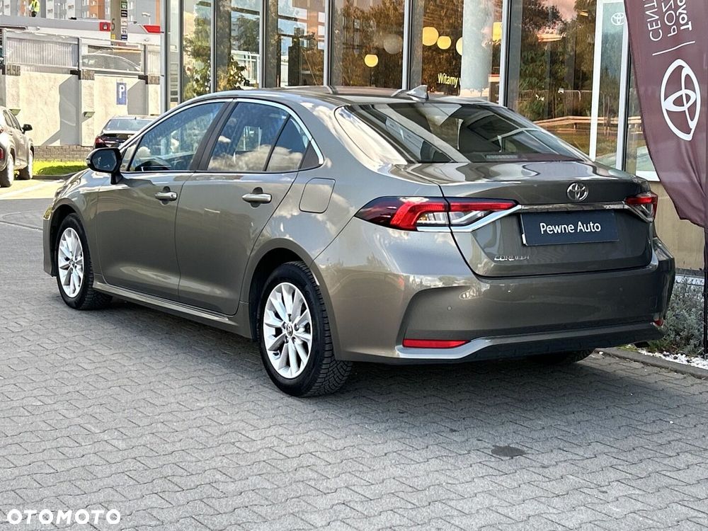 Toyota Corolla - 3