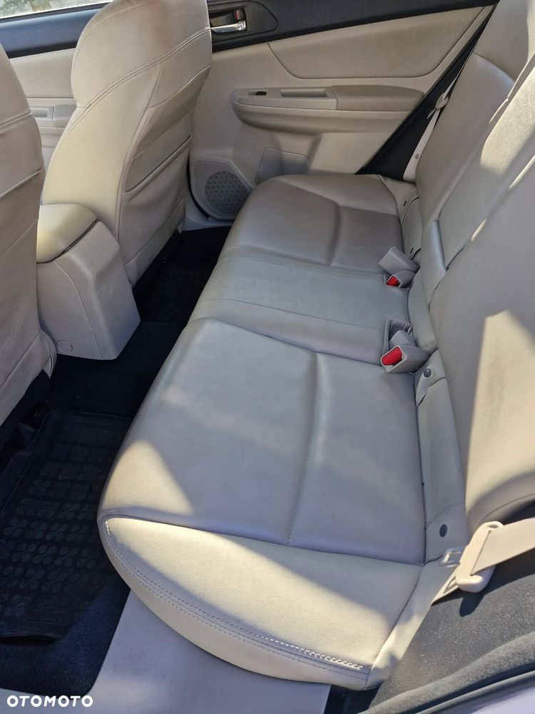 Subaru XV 2.0i Lineartronic Exclusive - 8