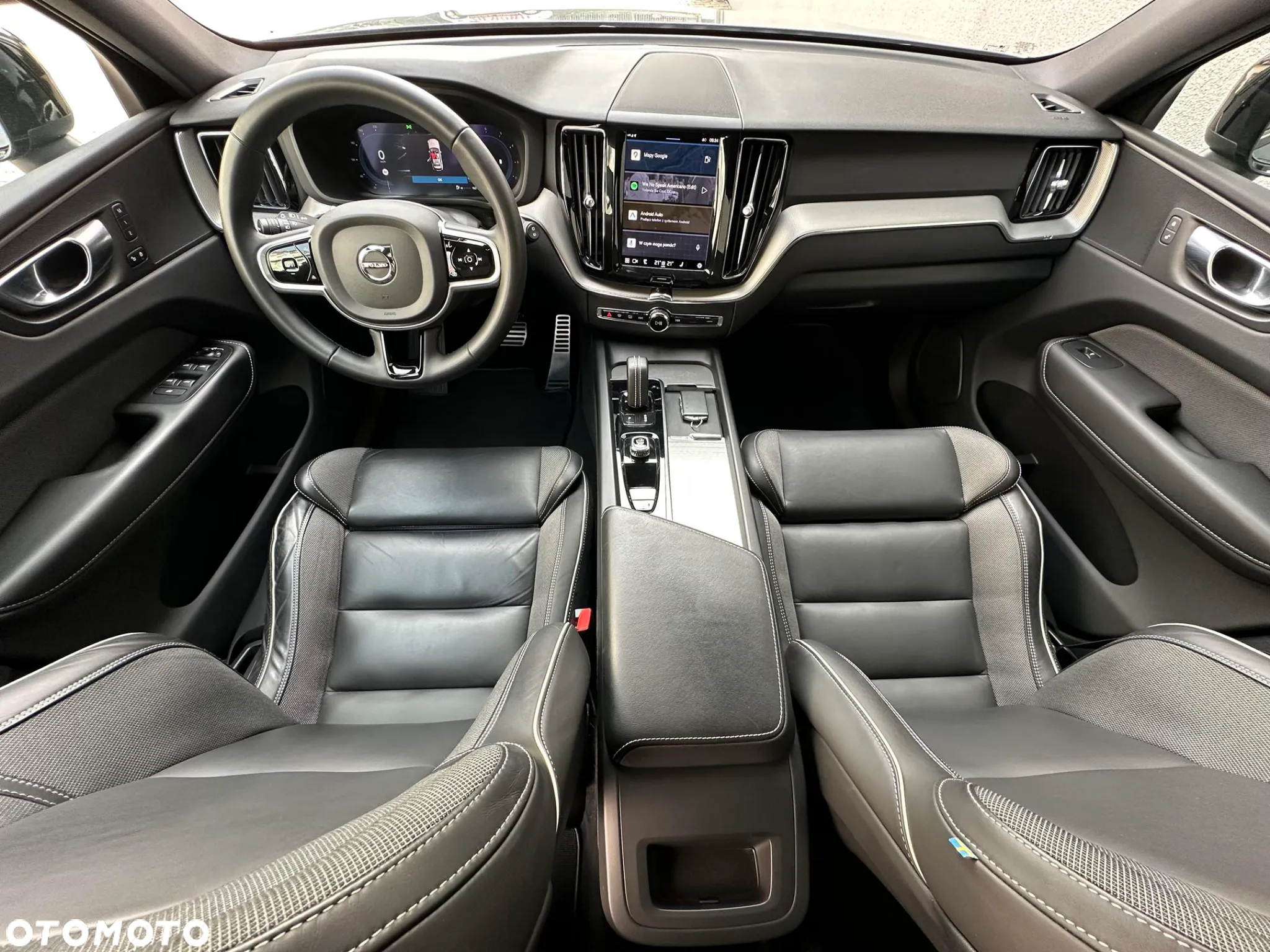 Volvo XC 60 B4 D AWD Plus Dark - 13