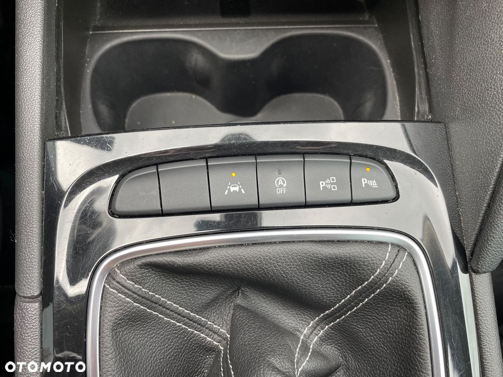 Opel Insignia 2.0 Ultimate Exclusive - 14