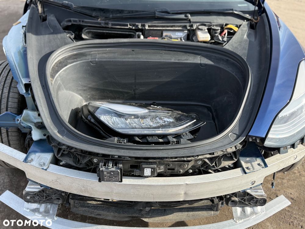 Tesla Model 3 Langstreckenbatterie RWD - 15