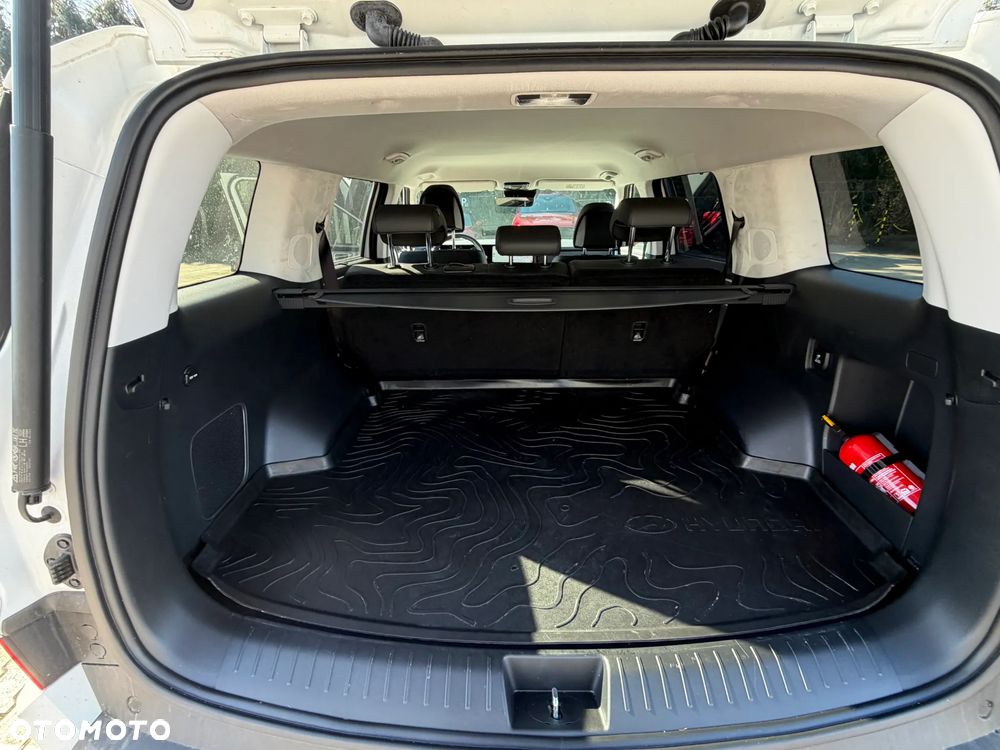 Hyundai Santa Fe - 22