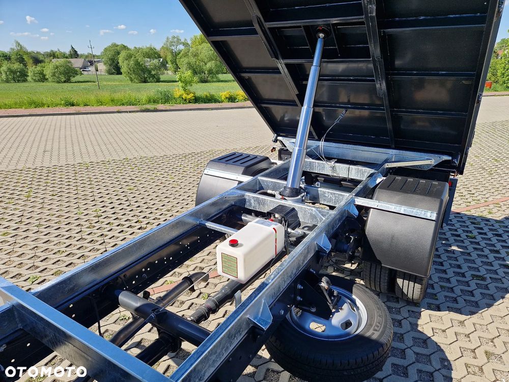 Iveco DAILY kiper WYWROTKA 3 stronna - 28