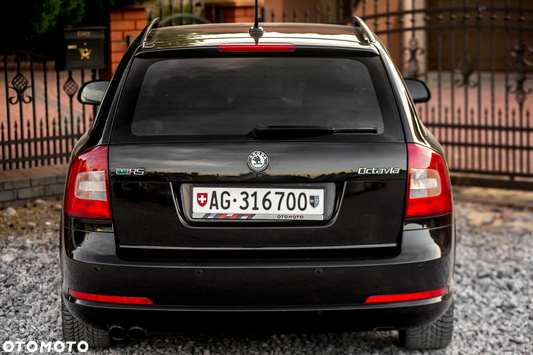 Skoda Octavia Combi 2.0 TSI RS - 11