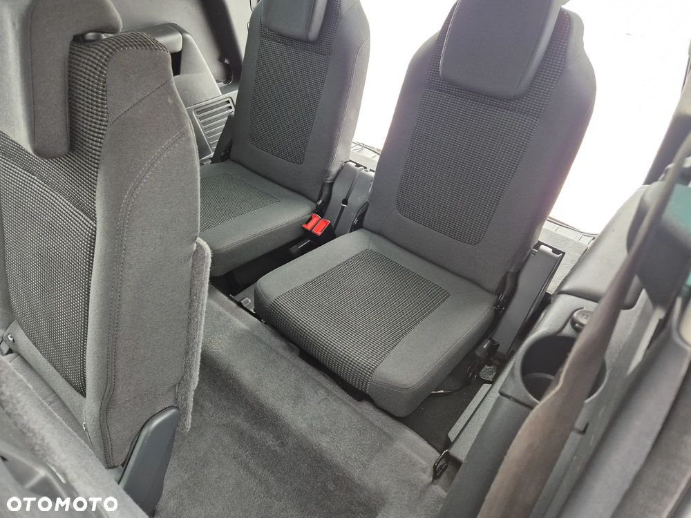 Peugeot 5008 e-HDI FAP 115 EGS6 Stop&Start Allure - 17