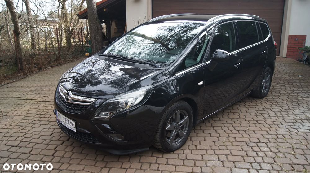 Opel Zafira - 2