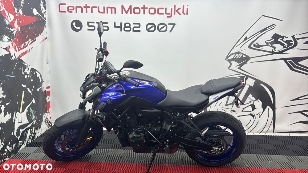 Yamaha MT - 4