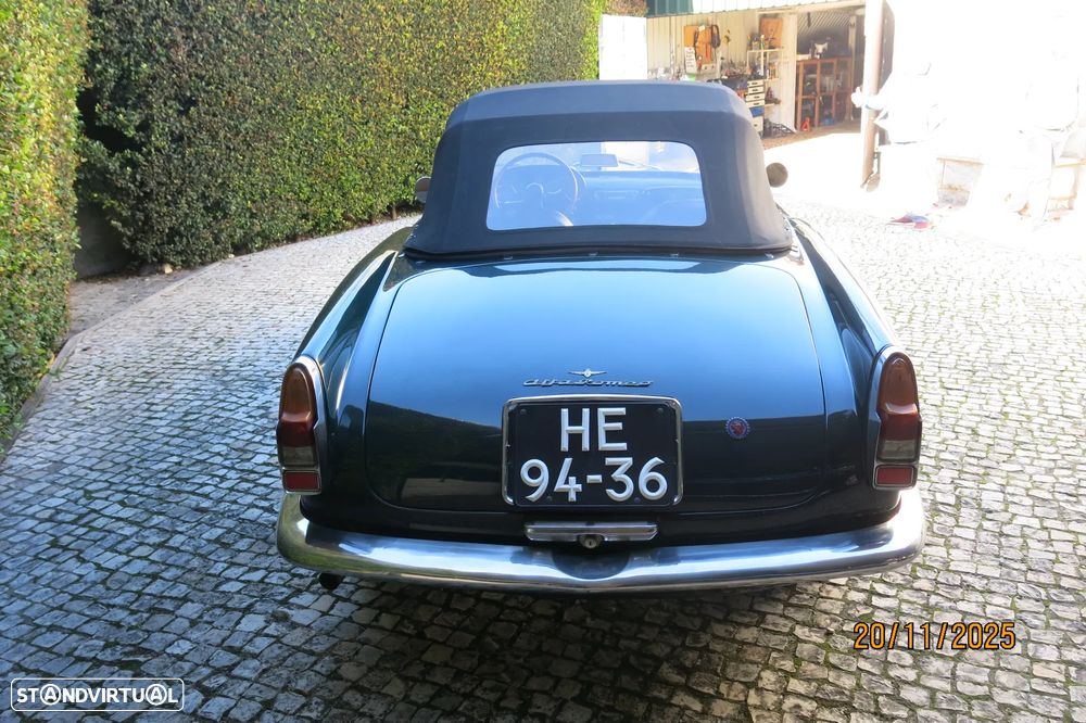 Alfa Romeo Spider - 5
